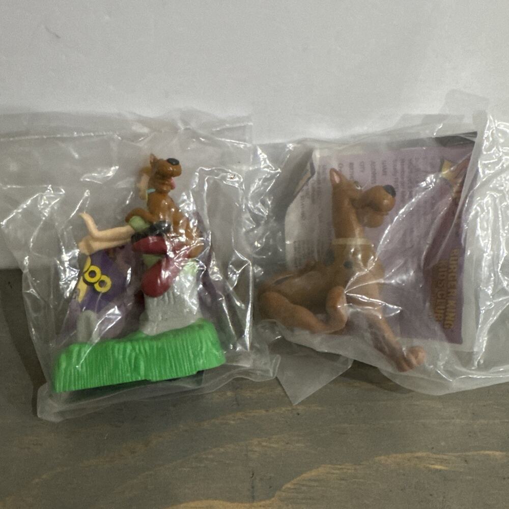 1996 Scooby Doo Burger King Kid's Meal Toy - Shaggy and Scooby & Scooby-doo